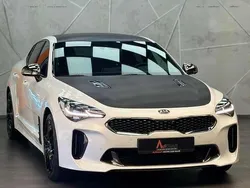 Weiß Gebraucht 2019 Kia Stinger | 35.090 € (Etwas zu teuer)
