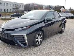Blau Gebraucht 2017 Toyota Mirai Limousine | 16.950 € (Guter Preis)