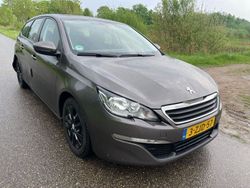 Grau Gebraucht 2014 Peugeot 308 Kombi | 2.950 € (Teuer)
