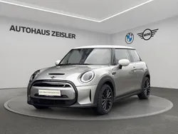 Melting silver iii Gebraucht 2022 Mini Cooper SE Premium Kleinwagen | 16.960 € (Guter Preis)