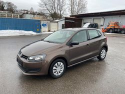 Braun Gebraucht 2013 VW Polo Trendline Kleinwagen | 5.790 € (Fairer Preis)