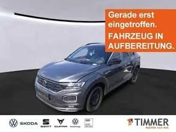 Grau Gebraucht 2022 VW T-Roc R-line SUV | 28.769 € (Fairer Preis)