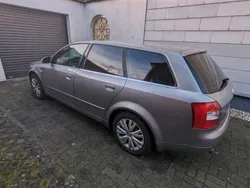 Grau Gebraucht 2003 Audi A4 Kombi | 1.399 € (Superpreis)