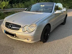Silber Gebraucht 2004 Mercedes CLK240 Elegance Cabrio | 8.899 € (Guter Preis)