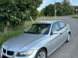 Silber Gebraucht 2005 BMW 320 Limousine | 4.500 € (Fairer Preis)