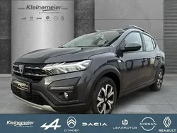 Grau Gebraucht 2022 Dacia Sandero Comfort Kleinwagen | 15.690 € (Fairer Preis)