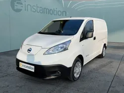 Weiß Gebraucht 2019 Nissan e-NV200 Premium Edition Van | 18.290 € (Etwas zu teuer)