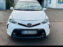 Weiß Gebraucht 2015 Toyota Prius+ Plus Van / Kleinbus | 10.000 € (Superpreis)