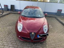 Rot Gebraucht 2011 Alfa Romeo MiTo Kleinwagen | 1.599 €