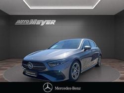Grau Gebraucht 2024 Mercedes A200 Advanced Plus Limousine | 30.949 € (Fairer Preis)