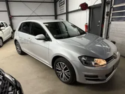 Silber Gebraucht 2016 VW Golf VII Allstar Limousine | 15.885 € (Fairer Preis)