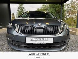 Grau Gebraucht 2020 Skoda Octavia Kombi | 14.990 € (Superpreis)