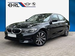 Schwarz Gebraucht 2022 BMW 320e Sport Line Limousine | 27.440 € (Guter Preis)