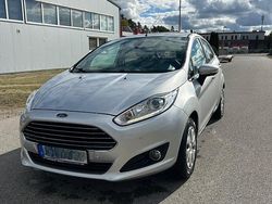 Silber Gebraucht 2014 Ford Fiesta Kleinwagen | 5.999 € (Fairer Preis)
