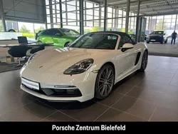 Weiss Gebraucht 2024 Porsche 718 Boxster Cabrio | 99.650 €