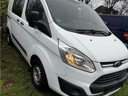 Weiß Gebraucht 2017 Ford Transit Custom Van / Kleinbus | 11.000 € (Guter Preis)