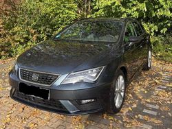 Grau Gebraucht 2019 Seat Leon ST XCELLENCE Kombi | 16.500 € (Guter Preis)