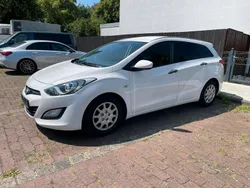 Weiß Gebraucht 2014 Hyundai i30 Kombi | 4.550 € (Guter Preis)