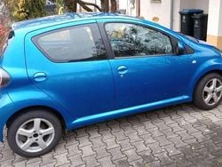 Blau Gebraucht 2011 Toyota Aygo Kleinwagen | 1.700 € (Superpreis)