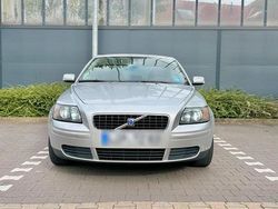 Silber Gebraucht 2006 Volvo S40 Limousine | 2.850 € (Fairer Preis)