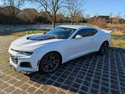 Weiß Gebraucht 2021 Chevrolet Camaro Coupé | 79.900 €