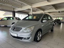 Silber Gebraucht 2005 Mercedes B200 Van / Kleinbus | 4.850 € (Teuer)