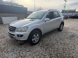 Iridiumsilber metalliclack Gebraucht 2007 Mercedes ML350 SUV | 11.290 € (Fairer Preis)