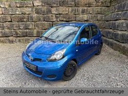 Blau Gebraucht 2009 Toyota Aygo Kleinwagen | 1.390 € (Guter Preis)