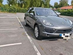Grau Gebraucht 2011 Porsche Cayenne S SUV | 8.700 €