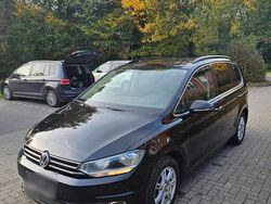 Schwarz Gebraucht 2019 VW Touran Join Van / Kleinbus | 18.250 € (Guter Preis)