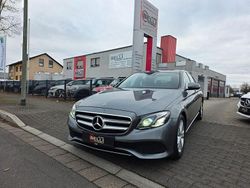 Grau Gebraucht 2017 Mercedes E220 Avantgarde Limousine | 24.950 € (Fairer Preis)