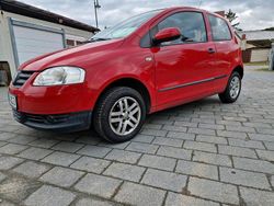 Rot Gebraucht 2007 VW Fox Kleinwagen | 1.999 € (Fairer Preis)