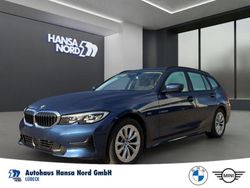 Blau / phytonicblau (metallic) Gebraucht 2020 BMW 320 Kombi | 17.444 € (Guter Preis)