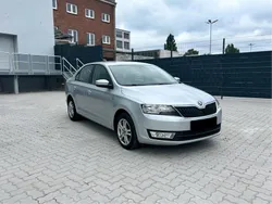 Silber Gebraucht 2014 Skoda Rapid Limousine | 2.600 € (Guter Preis)