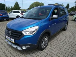 Blau Gebraucht 2016 Dacia Lodgy Stepway Van / Kleinbus | 7.995 € (Etwas zu teuer)