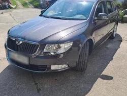 Braun Gebraucht 2011 Skoda Superb Kombi | 4.500 €