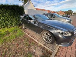 Grau Gebraucht 2013 Mercedes E300 Elegance Limousine | 10.500 € (Guter Preis)