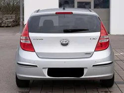 Silber Gebraucht 2008 Hyundai i30 Premium Limousine | 4.650 € (Fairer Preis)