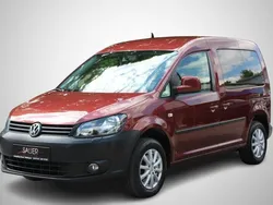 Rot Gebraucht 2015 VW Caddy Trendline Van / Kleinbus | 11.900 € (Superpreis)