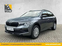 Graphitegrau metallic Neu 2025 Skoda Kamiq Essence SUV | 24.590 € (Superpreis)
