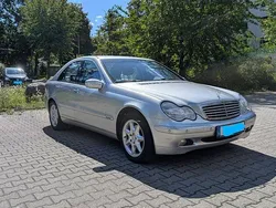 Silber Gebraucht 2000 Mercedes C240 Elegance Limousine | 2.500 € (Guter Preis)