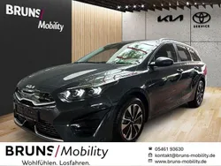 Grau Gebraucht 2024 Kia Ceed Sportswagon Spirit Kombi | 24.490 € (Guter Preis)