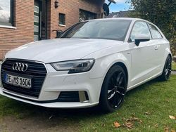 Weiß Gebraucht 2017 Audi A3 S-Line Limousine | 17.000 € (Fairer Preis)