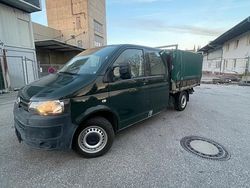 Grün Gebraucht 2013 VW T5 Van | 13.500 € (Guter Preis)