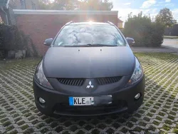 Blau Gebraucht 2011 Mitsubishi Grandis Van / Kleinbus | 3.800 € (Fairer Preis)
