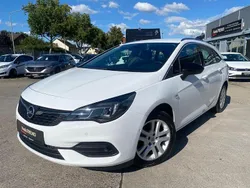 Weiß Gebraucht 2022 Opel Astra Limousine | 15.999 € (Guter Preis)