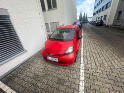 Rot Gebraucht 2008 Toyota Aygo Kleinwagen | 1.800 € (Fairer Preis)
