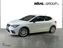 Weiß Gebraucht 2023 Seat Ibiza FR Limousine | 20.970 € (Fairer Preis)