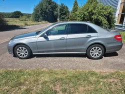 Grau Gebraucht 2009 Mercedes E220 Limousine | 9.990 € (Guter Preis)