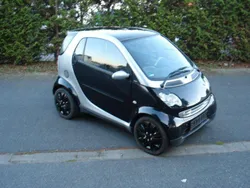Schwarz Gebraucht 2006 Smart ForTwo Coupé Pulse Coupé | 2.000 € (Superpreis)